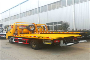 安亭镇附近拖车救援搭电