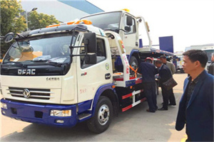 安亭镇汽车道路救援拖车价格